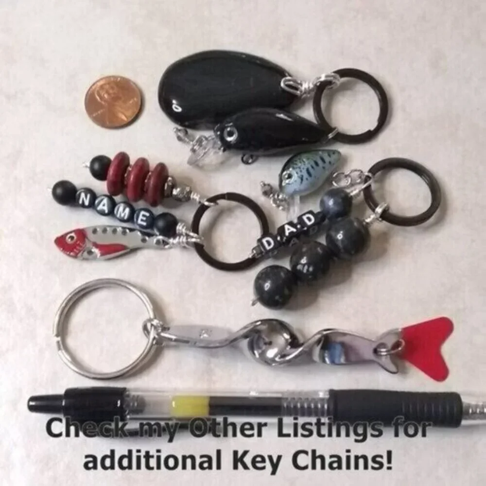 DAD! Personalized Fishing Lure Key Chain - Beaded Black + Gray Fish Key Ring
